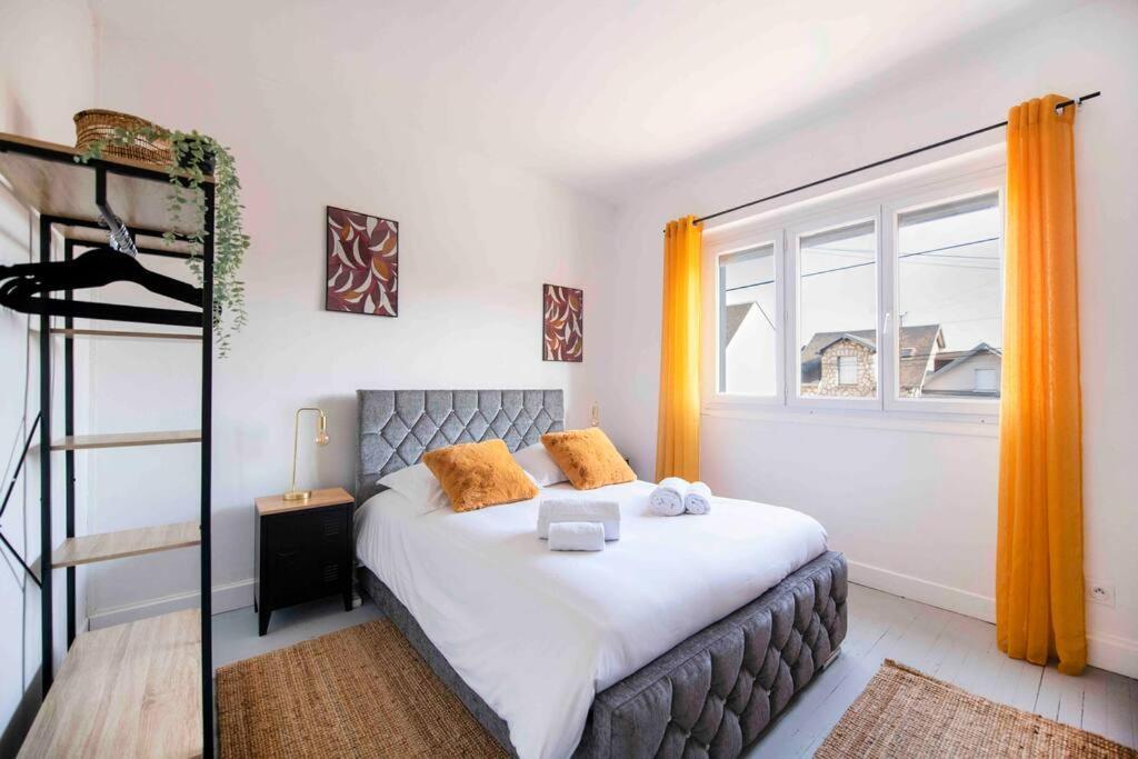 Jolie Maison Sur Orleans, Parking & Climatisation Eksteriør billede